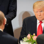 analiza donald trump intre un joc de carti si ruleta ruseasca in summitul cu vladimir putin asul din maneca presedintelui sua 68974d57a5220