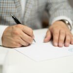 angajatii unei banci au aflat prin e mail trimis din greseala cand vor fi concediati acum primesc consiliere psihologica 68b0417466c62