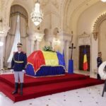 astazi zi de doliu national fostul presedinte ion iliescu va fi inmormantat la cimitirul militar ghencea 3 doar in prezenta familiei si a prietenilor apropiati 68941d9b19798