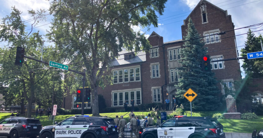atacatorul de la scoala din minneapolis era obsedat de ideea de a ucide copii afirma autoritatile 68b148e4e8f66