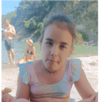 ati vazut o o fetita de 9 ani s a pierdut pe plaja din navodari 689731cbe82a3