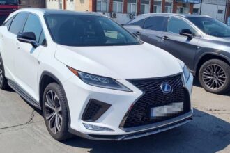 autoturisme de lux cautate de autoritatile europene descoperite in portul constanta 68a0506b90d8b