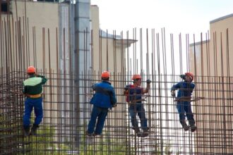 avertisment al constructorilor recesiunea poate deveni o certitudine idei pe masa 68ac1b5d5ced7
