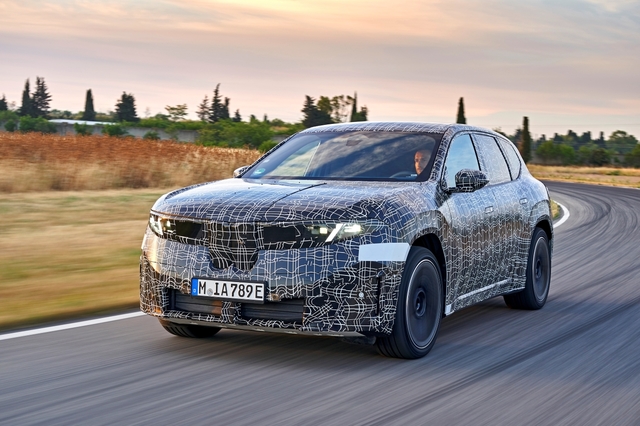 bmw lanseaza luna viitoare masina electrica cu cea mai mare autonomie din europa cu care va depasi inclusiv tesla 68942b3718335