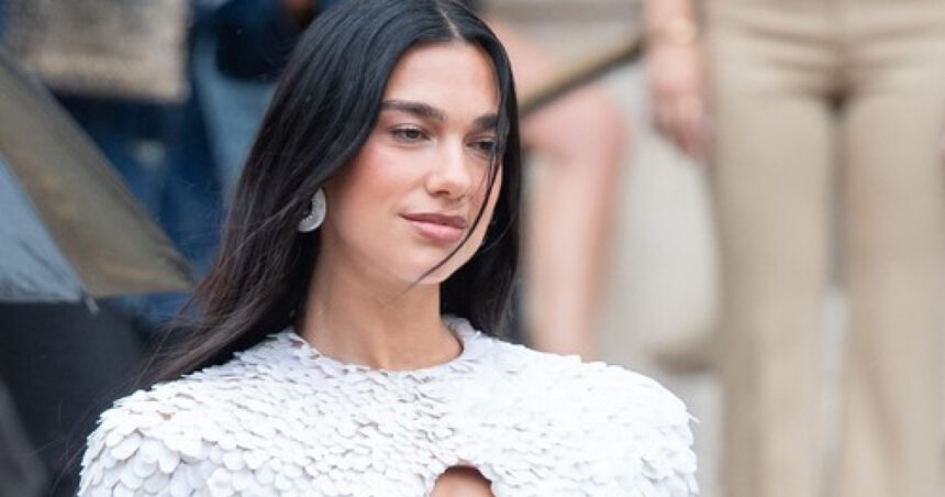 cantareata dua lipa a obtinut cetatenia kosovara iubesc aceasta tara 688e73f7af679