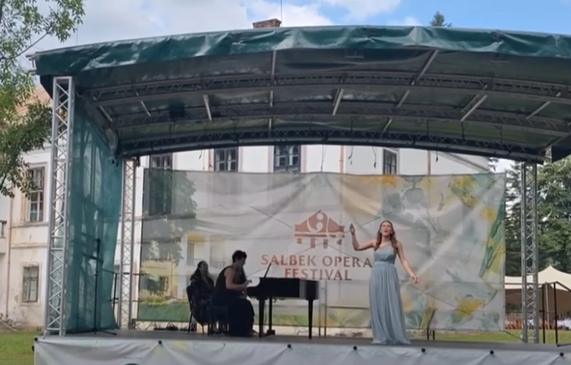 castelul petris din judetul arad gazda celei de a treia editii a international salbek opera masterclass 68ac37cf4437e