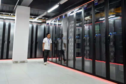 chinezii au reusit sa construiasca un computer care poate gandi ca o maimuta 688f89b52e252