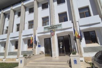 cj constanta reactioneaza la imaginile cu autobuze supraaglomerate pe ruta tuzla constanta 689b453a57cbf