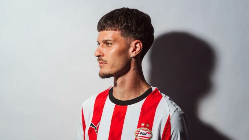 clasament pe ce loc se afla dennis man in topul celor mai bine cotati jucatori de la psv eindhoven 689b117feea18