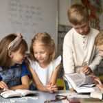 clasele cu sub 10 elevi vor fi comasate noi reguli pentru invatamantul preuniversitar anuntate de ministerul educatiei 68ad8fda8dde4