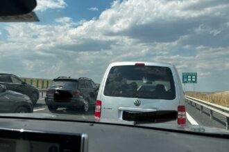 coliziune in lant pe a2 spre bucuresti cinci automobile implicate in accident opt victime 68ac1e96a281f