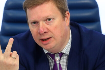 conditiile lui putin pentru acordul rusia sua ii ofera lui trump o cale de iesire sustine dmitri suslov consilier la kremlin 689b04d827377