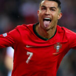 cristiano ronaldo este primul jucator din istorie care a marcat cate 100 de goluri in patru tari diferite 68ac1b6d08658