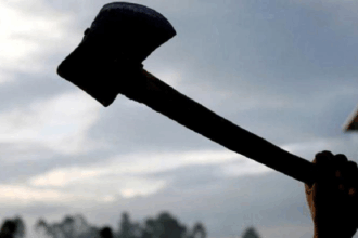 cu toporul pentru ca i a petit sora acelasi barbat care folosea masini pe post de berbeci condamnat dupa un scandal sangeros in medgidia 6893e7fe699a2