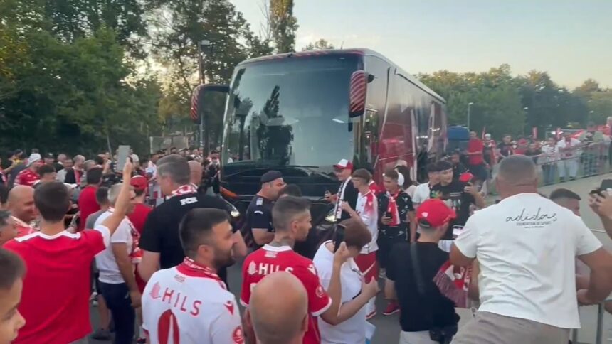cum a decurs revederea lui politic si a lui musi cu fostii colegi cei doi au facut rocada intre dinamo si fcsb 688e52dc5575c