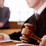 cum vad avocatii reforma lui bolojan din justitie unii sar in apararea magistratilor altii sustin pensionarea judecatorilor la 65 de ani si fara privilegii exagerate 689fba50d67f7