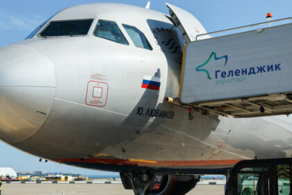 de ce nu mai reuseste rusia sa produca avioane comerciale si cum sunt afectate zborurile pe rutele interne 6895be413e49b