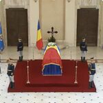 de ce s au tras 21 de salve de tun la inmormantarea lui ion iliescu ce simbolizeaza doliul national si salvele trase la funeralii 689486bb4fd6c