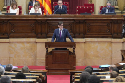 demisii pe banda rulanta ale politicienilor cu diplome doar in cv uri ce figuri publice au fost demascate in spania 688f218c5bd7b