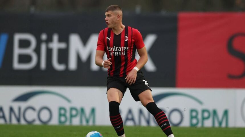 dinamo a incercat sa dea lovitura insa salariul cerut de fotbalistul de la ac milan a dinamitat negocierile 68af2451a0cf4