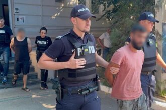 doi indivizi care au furat dintr un hotel din eforie depistati de politisti in doar 5 minute 68a70a0115961