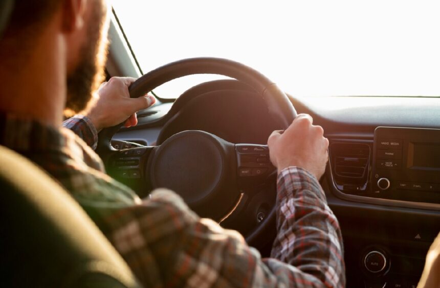 doi soferi au fost prinsi conducand sub influenta alcoolului in tuzla si 2 mai 68b01e4d03027