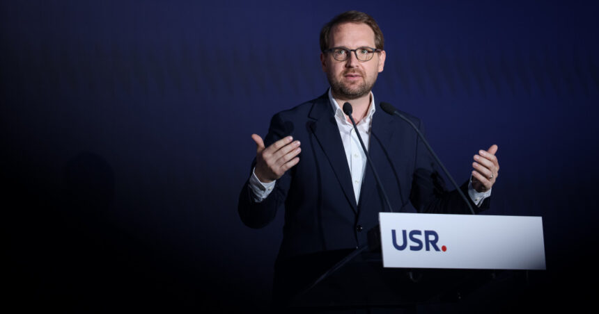 dominic fritz la moartea lui ion iliescu nu putem trece sub tacere suferinta celor care au platit cu sange la revolutie si mineriade 68922831da661