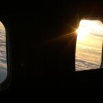 doua mari comparii aeriene date in judecata pentru ca au vandut locuri scumpe la fereastra dar fara fereastra 68a73accb0987