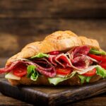 elevii din mircea voda vor primi zilnic cate un sandwich si un fruct primaria cauta o firma de catering 689353d6a88db