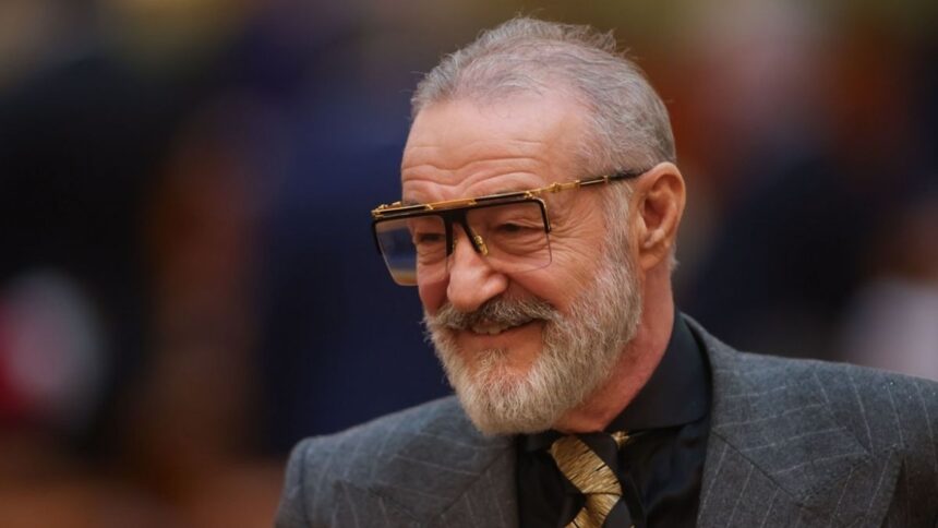 exclusiv continua razboiul in superliga becali iese din nou la atac eu sunt becali si ei sunt ei sa asculte de mine toti 689a5fce9ee75