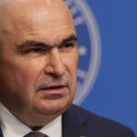 exclusiv mesajul lui ilie bolojan pentru profesori statul roman nu mai poate continua abordarile pe care le a avut 689d03fc2e43a