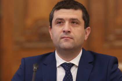exclusiv radu miruta ne prefacem ca schimbam legea nu se schimba nimic ce spune ministrul economiei despre consilii si numiri politice 68adc27dd533f