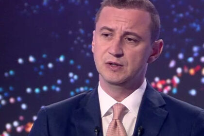exclusiv simonis critica declaratiile lui bolojan despre posibila incapacitate de plata a romaniei cred ca joaca de a cuvintele e infantila 68a9e0282bd7f