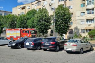 explozie intr un apartament din cernavoda urmata de incendiu pompierii intervin si cu autospeciala pentru transport victime multiple 68a08e7e43e67
