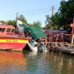 foto accident naval in delta dunarii la crisan cu o ambarcatiune in care se aflau si doi copii 688e390b0be29