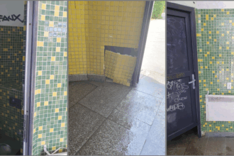 foto constanta toaletele de 50 000 de euro din parcul arheologic au ajuns un adevarat focar de infectie cu wc uri infundate pereti desenati si dotari ruginite ce spune primaria 688cc8e4ca0a5