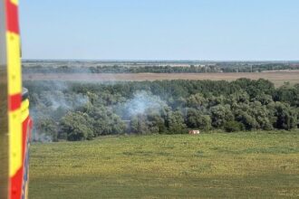 foto de 5 zile arde padurea din zona chilia veche judetul tulcea 6895daafd1ef6