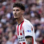 foto dennis man sarbatorit romaneste de olandezi de ziua lui gestul superb al clubului psv 68ad837677d3f