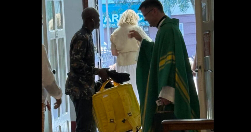 foto francisc dobos mesaj ironic dupa indemnul aur la refuzarea livratorilor straini un dac neaos din nigeria a venit sa se spovedeasca 68ab158f99df1