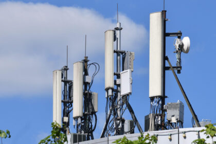 foto imaginile care dezvaluie planul lui putin rusia construieste o antena uriasa langa polonia pentru a spiona nato 68a8e50ce7568