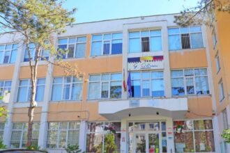 foto liceul teoretic george calinescu din constanta se transforma lucrarile de modernizare avanseaza 68ad532ee35b5
