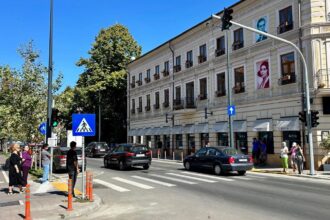 foto un nou sistem de semaforizare inteligent pus in functiune pe strada mircea cel batran din constanta 68aecabb60809