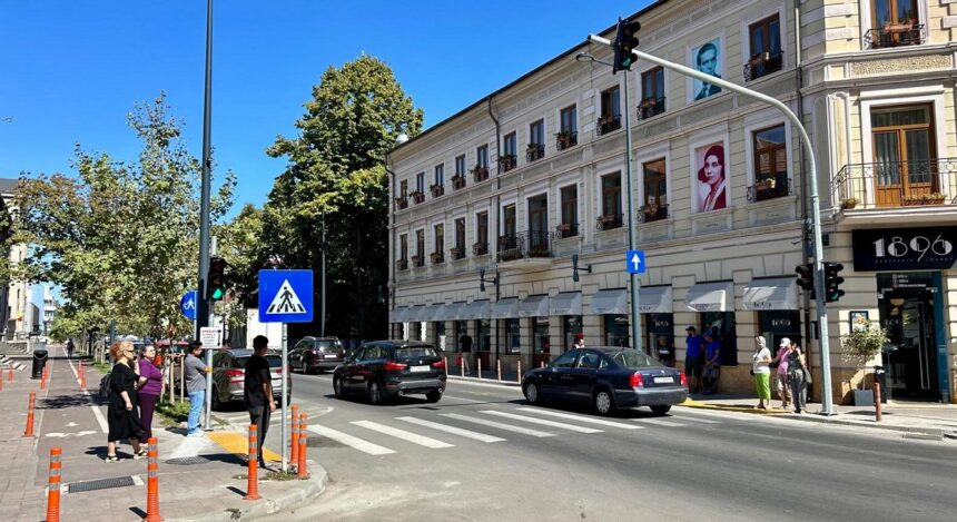 foto un nou sistem de semaforizare inteligent pus in functiune pe strada mircea cel batran din constanta 68aecabb60809