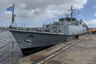 foto vanatorul de mine m 271 capitan constantin dumitrescu a intrat in serviciul fortelor navale romane ceremonia militara a avut loc in scotia 6890e6ebdf423