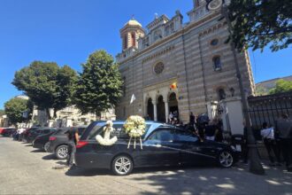 foto video alexandru mezei directorul autoritatii navale romane este condus astazi pe ultimul drum 68a1a99367ea1