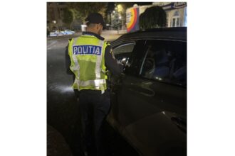 foto video razie de amploare la mangalia cu luptatorii serviciului de actiuni speciale si doua echipaje canine ce spune politia 68a9b0a98bc1c