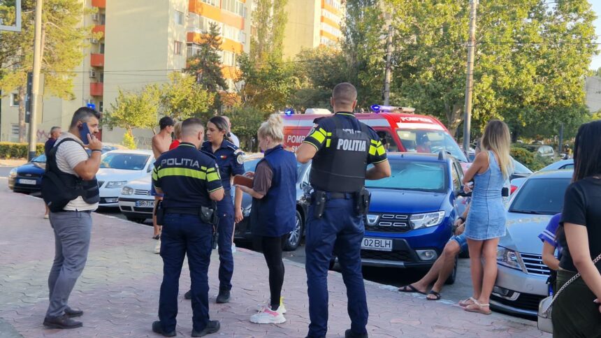 fotovideo trei barbati injunghiati intr un bar din tomis nord agresorul prins pe o strada din municipiu 68b36de18ce8e
