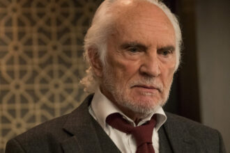 galerie foto actorul britanic terence stamp celebru pentru rolul generalului zod din superman a murit la 87 de ani 68ad5bd416e2b