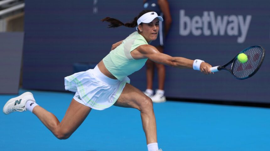 galerie foto au recunoscut superioritatea ce au scris americanii despre trofeul castigat de sorana cirstea la cleveland 68aae37690685