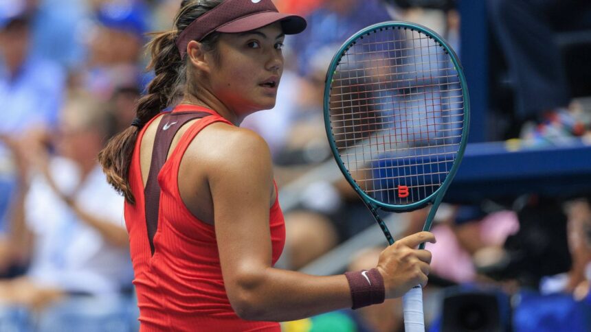 galerie foto irezistibila emma raducanu a ajuns in pasi de vals in turul trei la us open ce a spus despre tunsoarea lui alcaraz 68b0054f38d4c